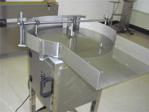 Rotary Bottle Unscrambler (auxiliary machine for filling capping machine)
